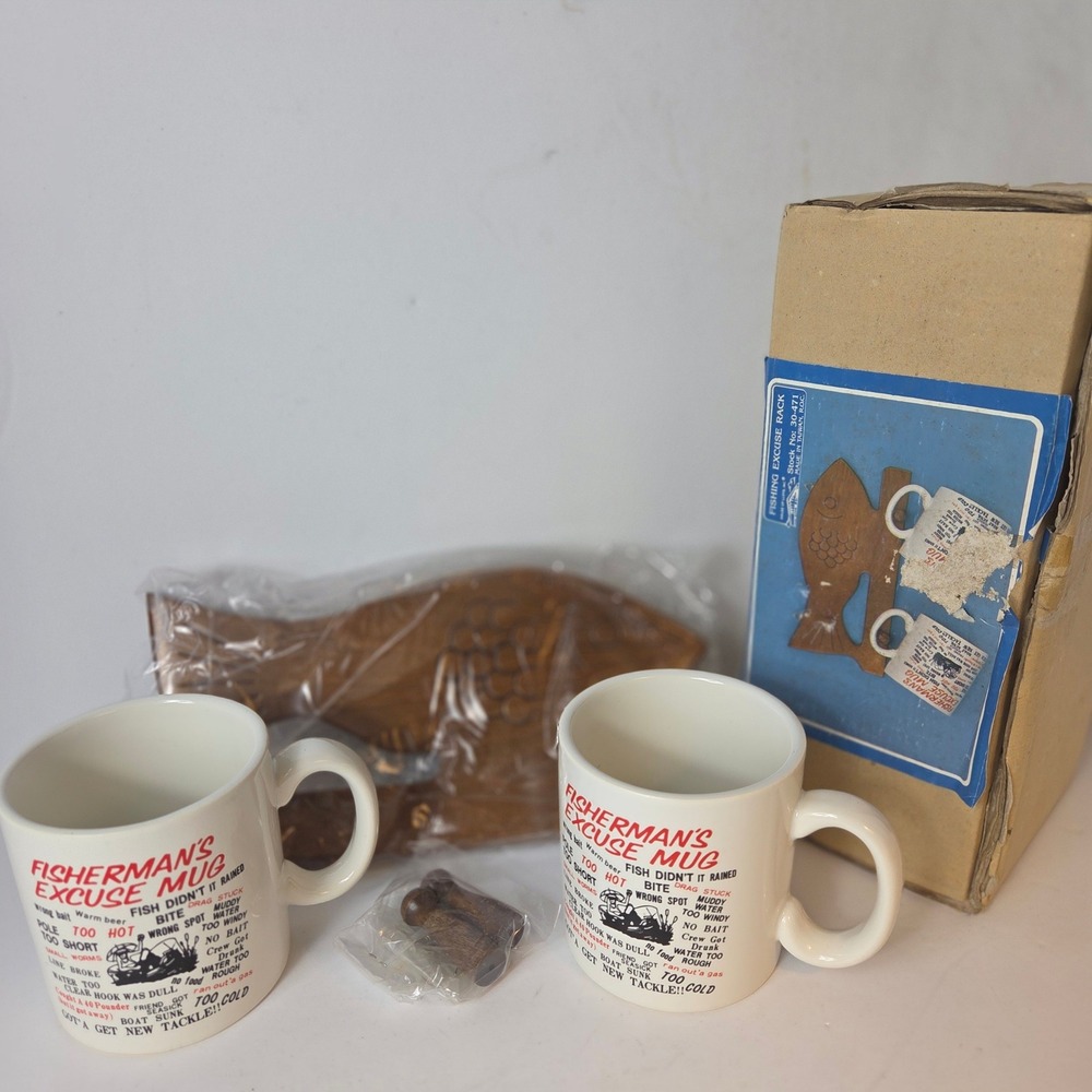 Vintage House of Lloyd Fisherman's Excuse Mug Set with Wooden Fish Rack 30-471